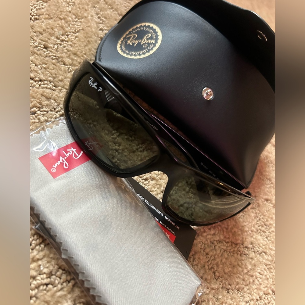 new RaY-ban sunglasses